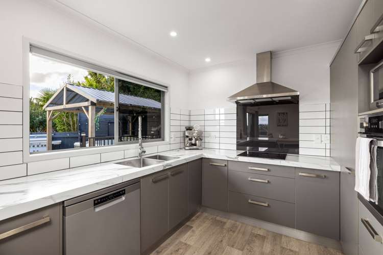 11 Highlander Place Welcome Bay_16