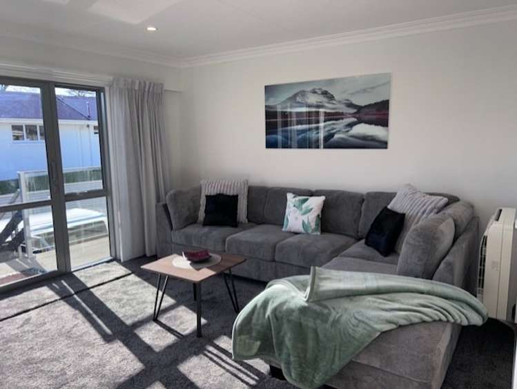 4/345 Dee Street Avenal_1
