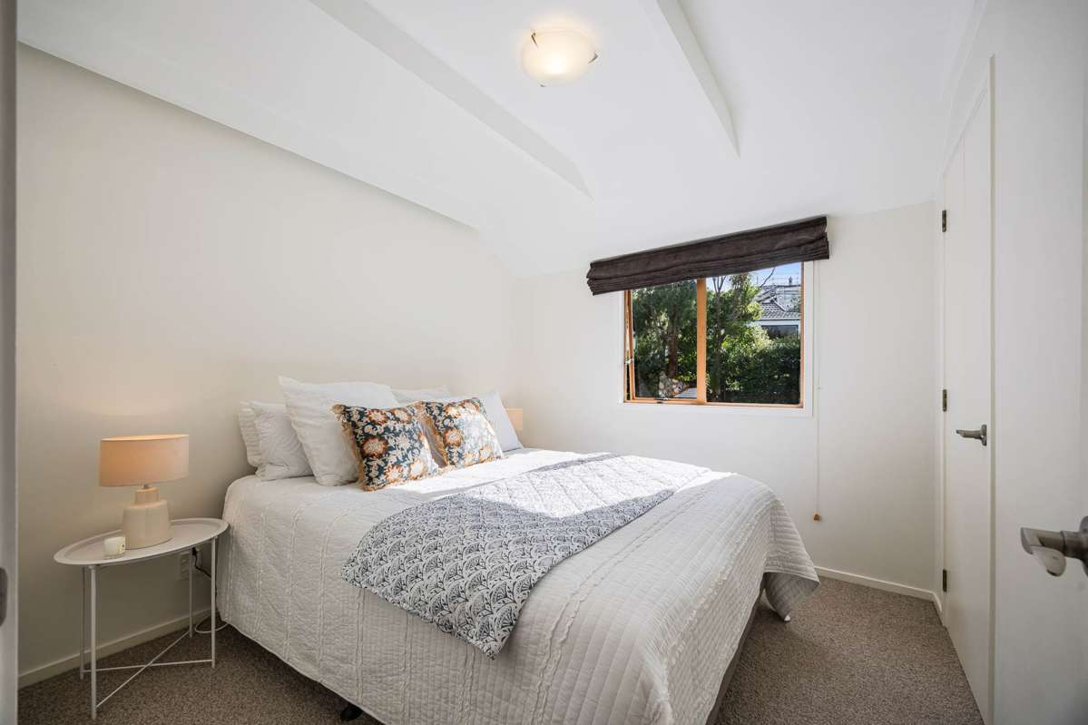 2/47 John Downs Drive_2