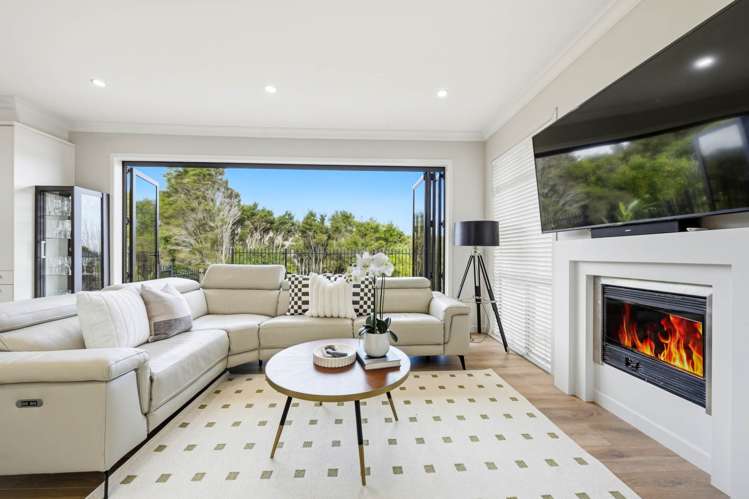 15B Regis Lane Flat Bush_7