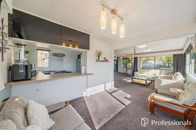110 Holborn Drive Stokes Valley_6