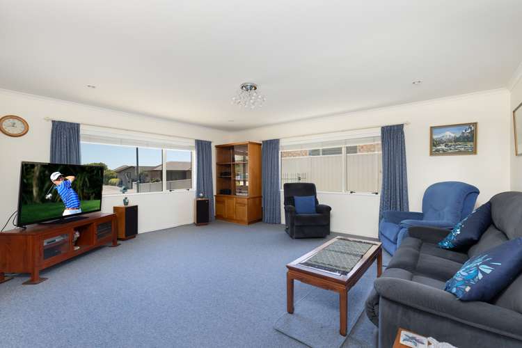 80 Covent Drive Stoke_5