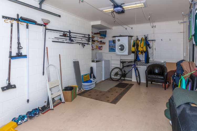 4b The Esplanade Tairua_19