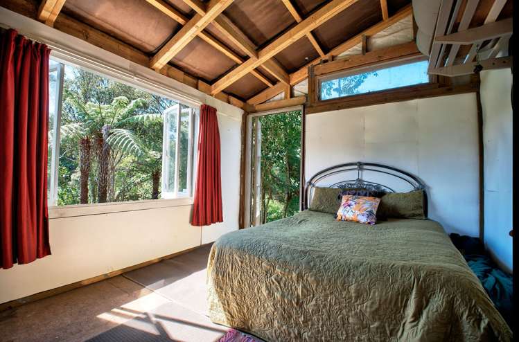 659 Backriver Road Peria_5