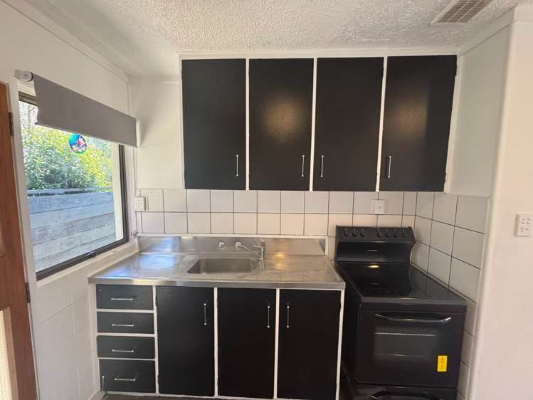 4/82A Luke Street Otahuhu_3