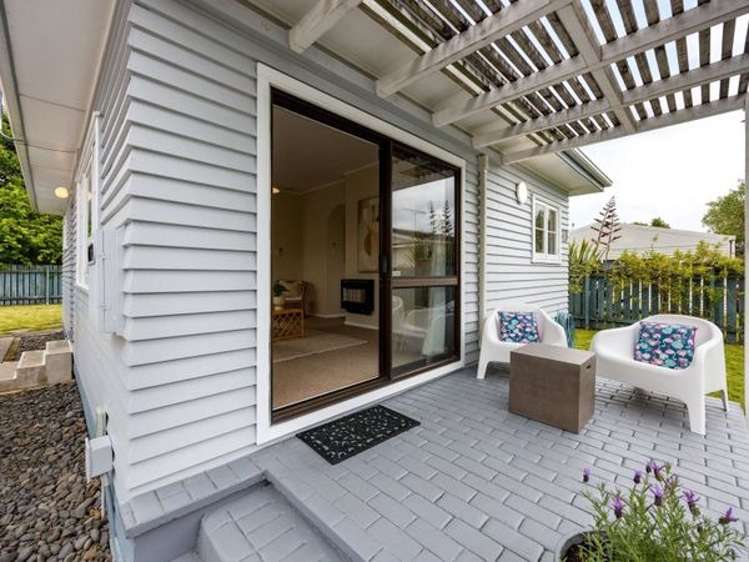 16A Bains Avenue 1074_8