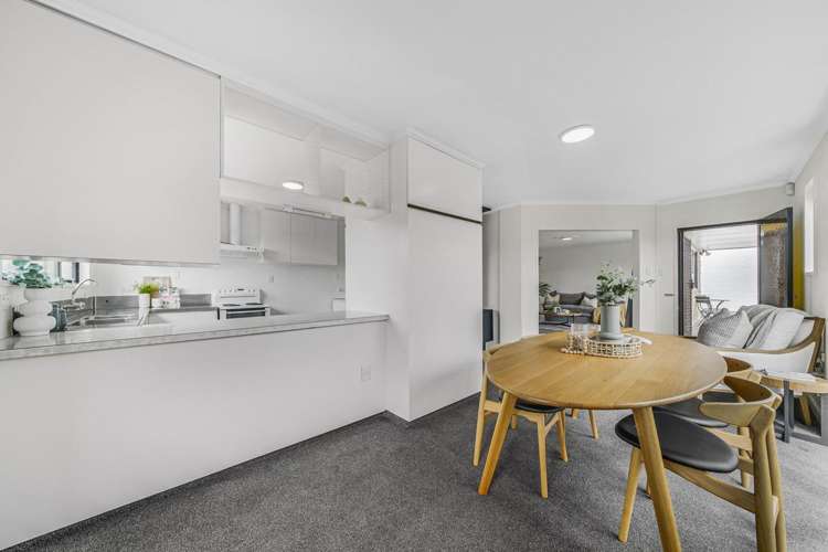 2a Barclay Place Burwood_4