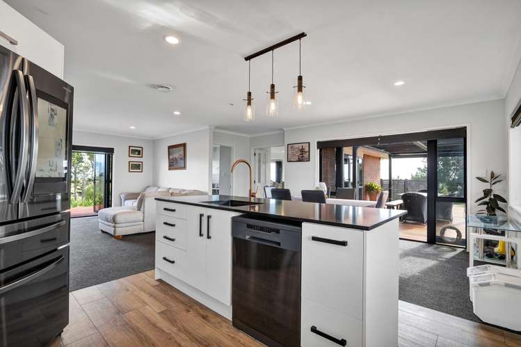 402 Hursthouse Road Tarurutangi_19
