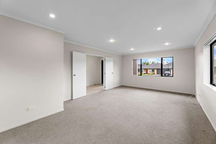 16 Ribbonwood Close_5