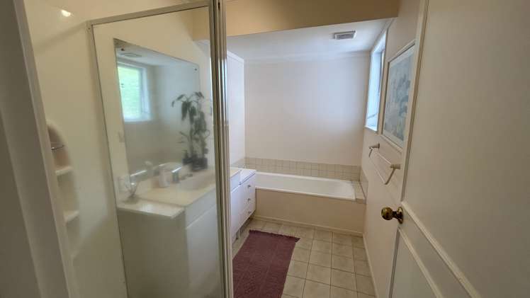 23 Murvale Drive Bucklands Beach_13