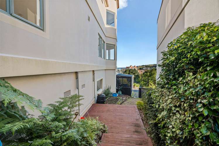 256 Alec Craig Way Gulf Harbour_29
