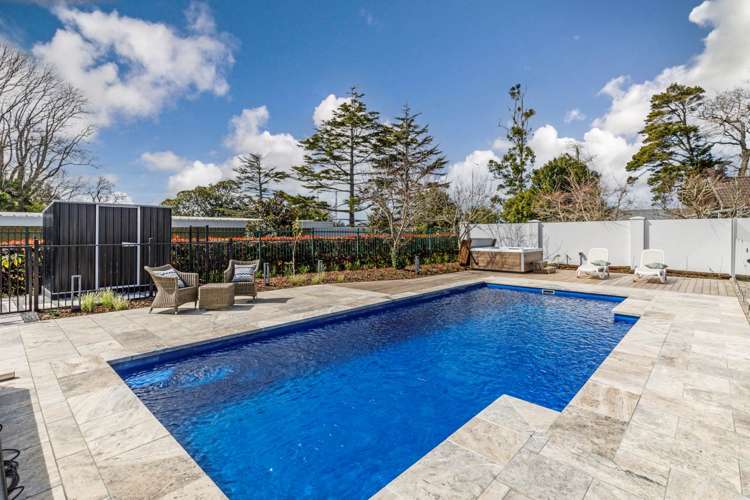 19 Oak Manor Drive Albany_55