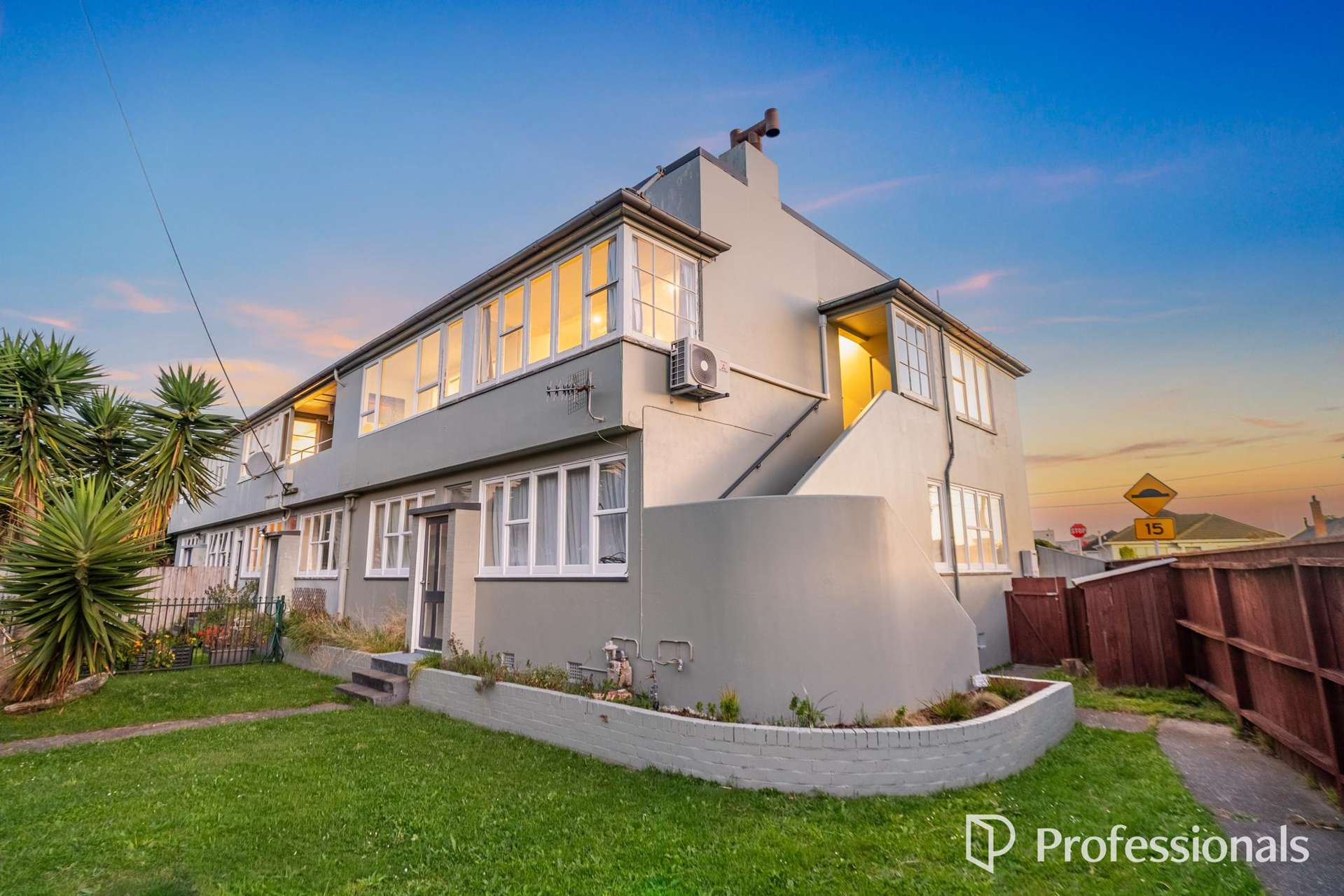 4/28 Scholefield Street Petone_0
