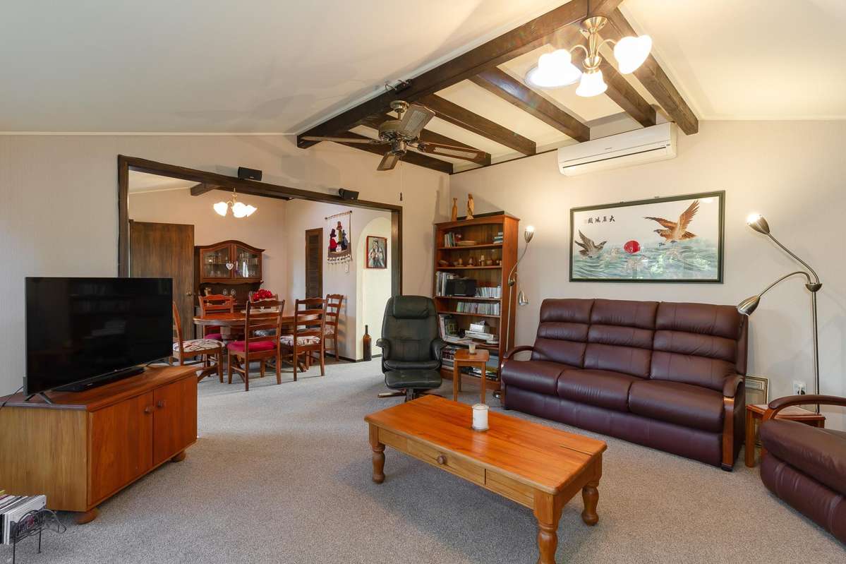82 Avondale Road_4