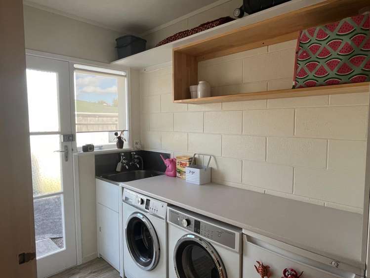1/61 Cardiff Road Pakuranga_11