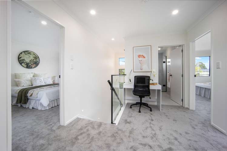 70 Golf Road New Lynn_10