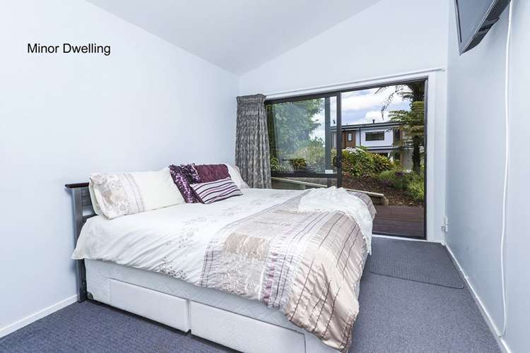 7 Traffic Road Greenhithe_18