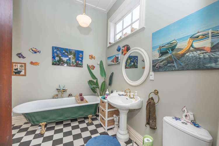 13 Pope Terrace Leamington_13