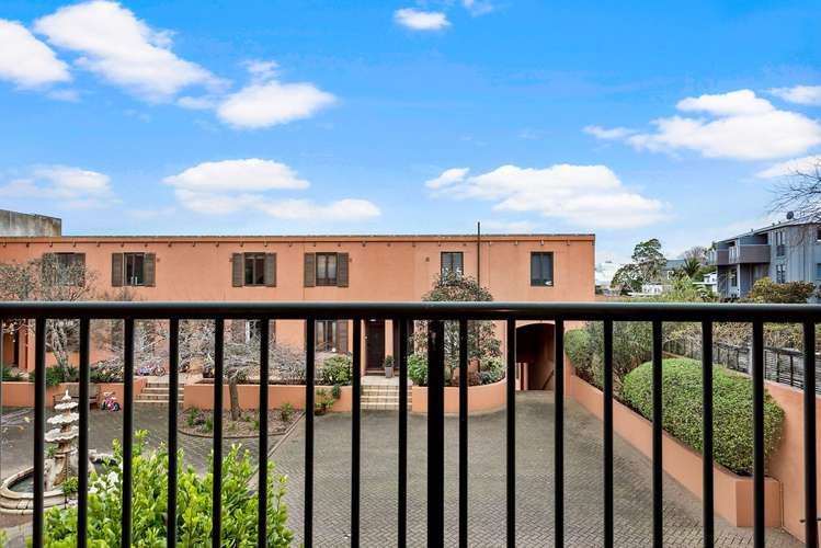 19/10 Cleveland Road Parnell_7