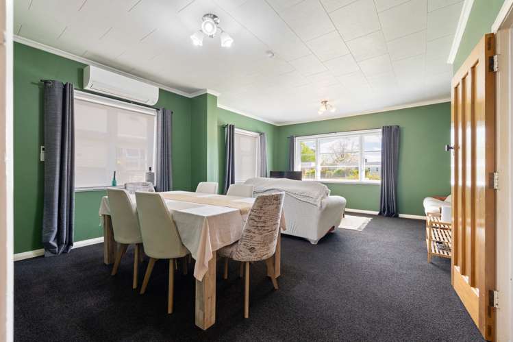 19 Savage Crescent West End_2