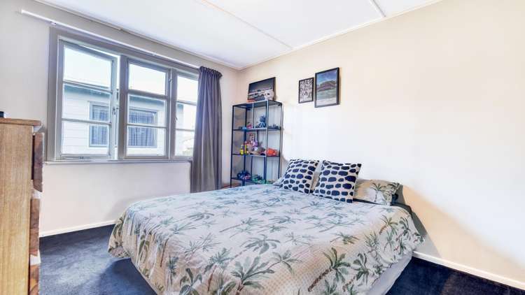 5 Queen Street Awanui_5