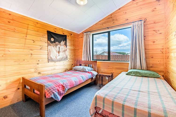 5 Speight Street Te Anau_13