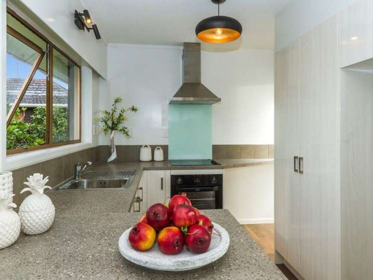 3/27 Waitemata Road Hauraki_7