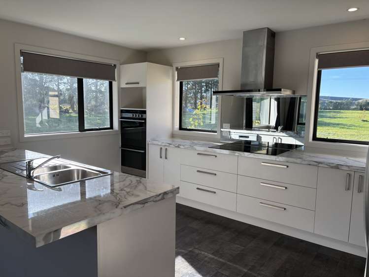 150 Rocklands Road Totara_16