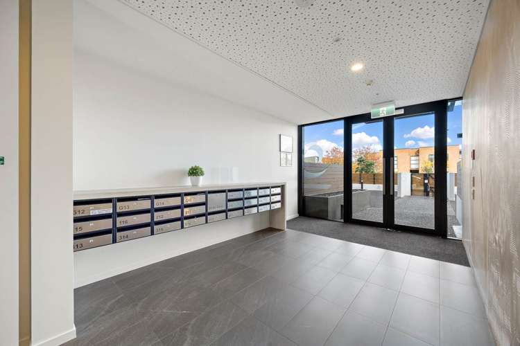 G13/189 College Road Stonefields_21