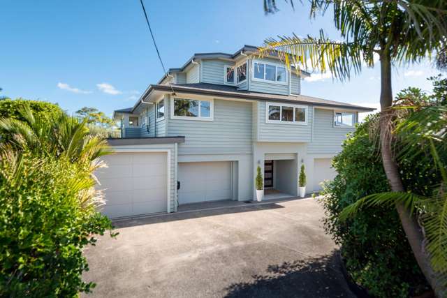 Luxurious Family Living in Prime Location