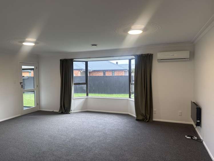 2/260 Moore Street Ashburton_7