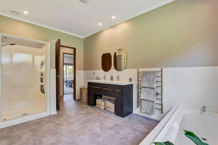 82 Clearview Road Lepperton_25