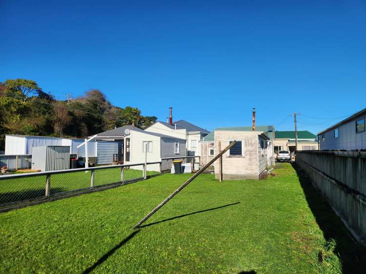 15 O'Donnell Street Greymouth_16