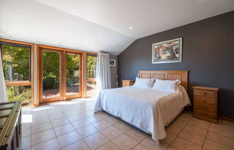 11 Penny Lane Richmond_11