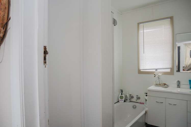 7 Seddon Street Runanga_16