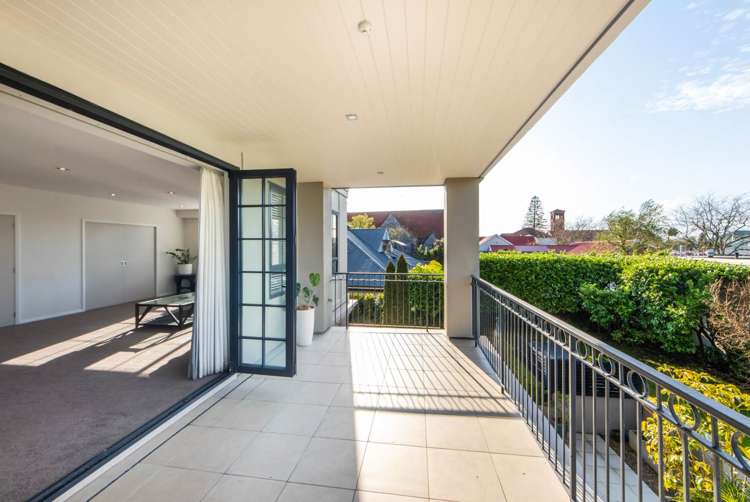 1b/2 Bassett Road Remuera_22