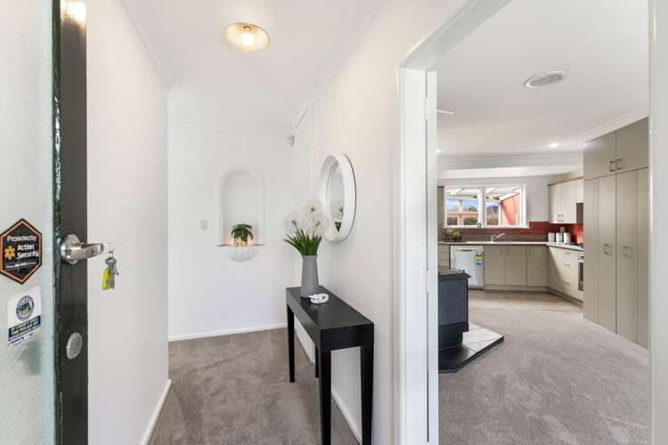 90 Teesdale Street Burnside_12