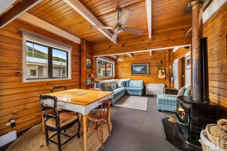 69 Adamson Drive Arrowtown_5