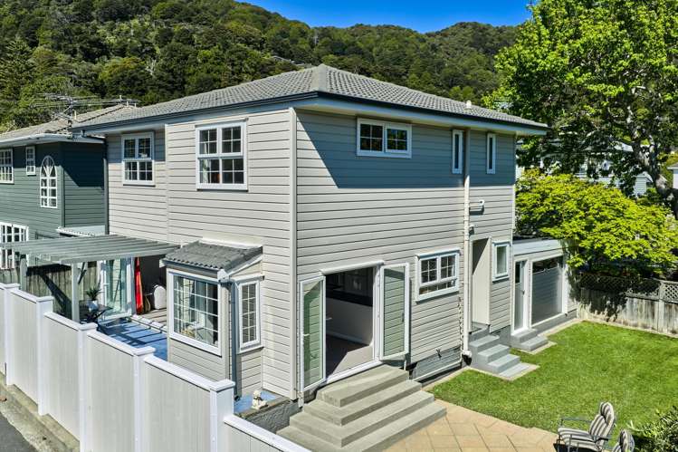 35B Cheviot Road, Lowry Bay Eastbourne_15