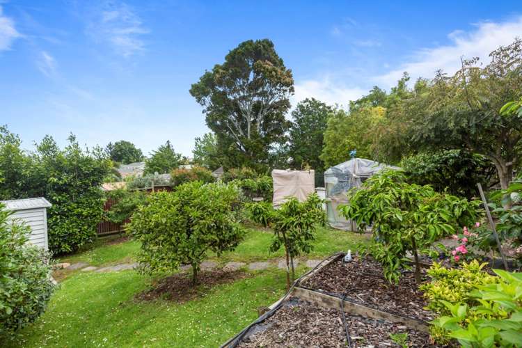 37 Roberts Road Te Atatu South_24