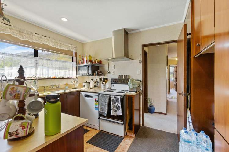 18 Benmore Place Omarama_17