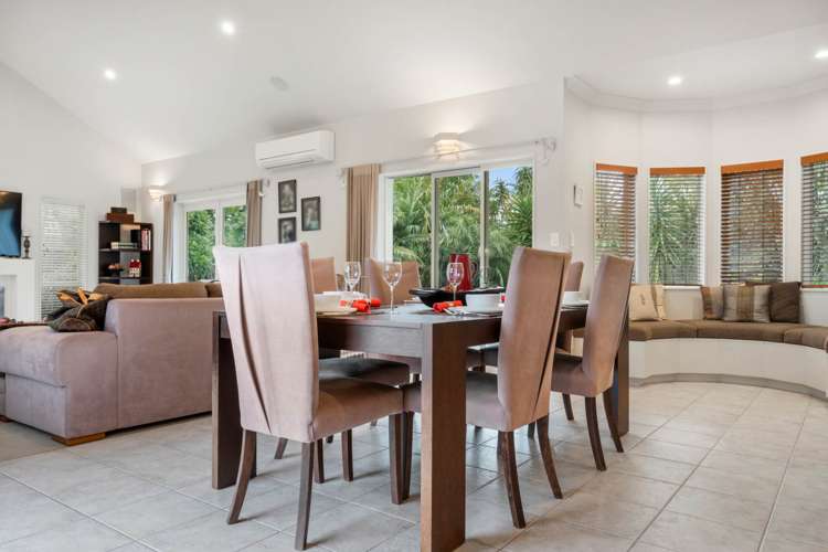 69 Manor Park Sunnyhills_7