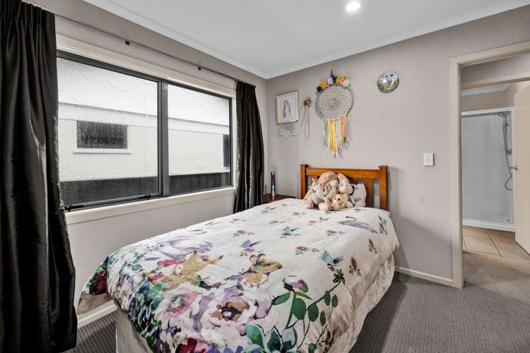 13 Craig Street Stratford_24