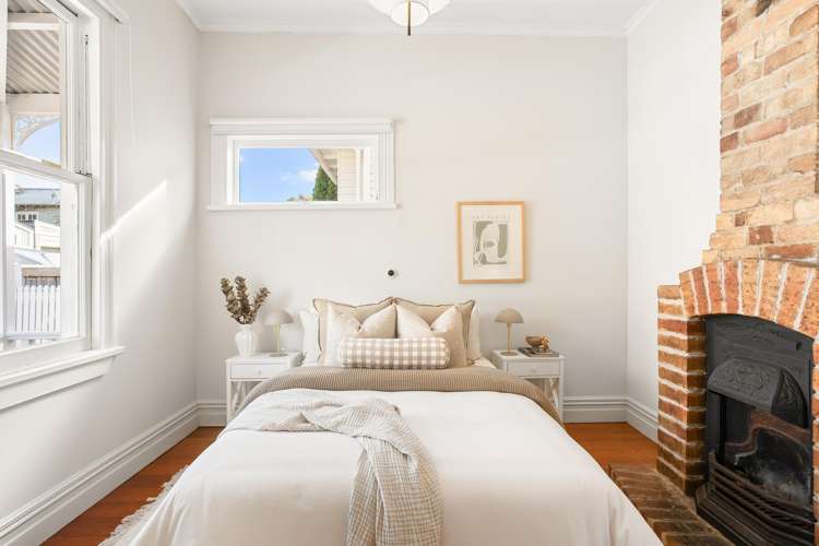 4 Graysons Lane Mount Eden_17