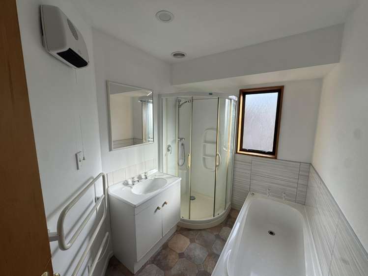 17A Wittys Road Avonhead_12