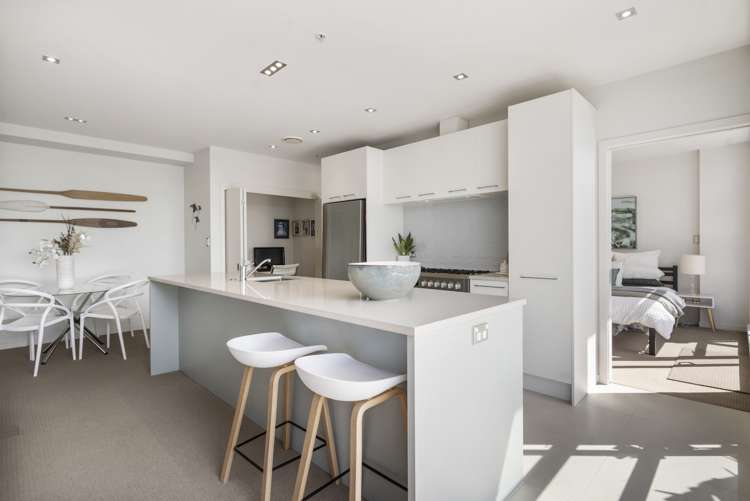 403/16 Huron Street Takapuna_6