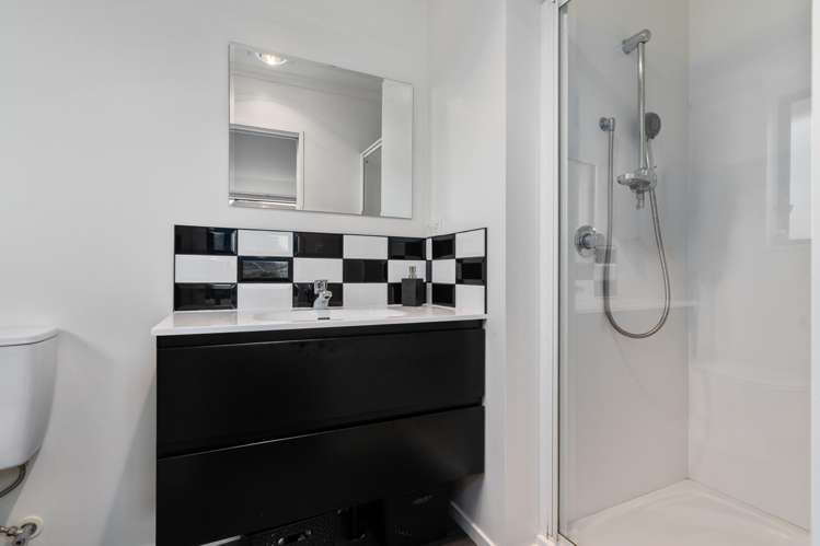 3 Stanwood Grove Darfield_13
