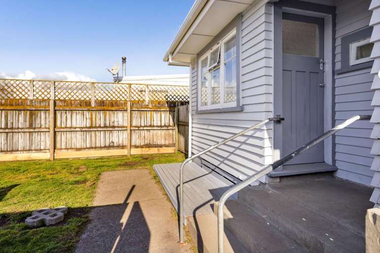 16 Grey Street Hawera_12
