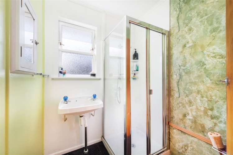 2a Brandon Road Glen Eden_19