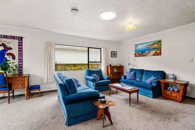 2/50 James Street Glenholme_3